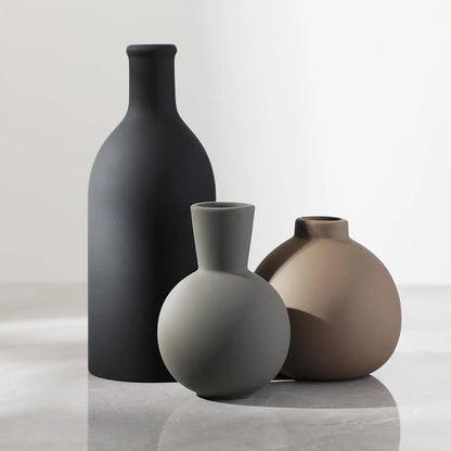 🏺 Modern Ceramic Vase Set – 3 Piece Decorative Collection