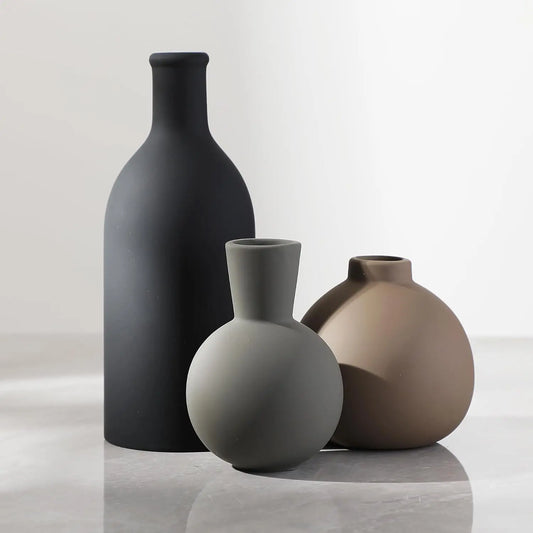 🏺 Modern Ceramic Vase Set – 3 Piece Decorative Collection