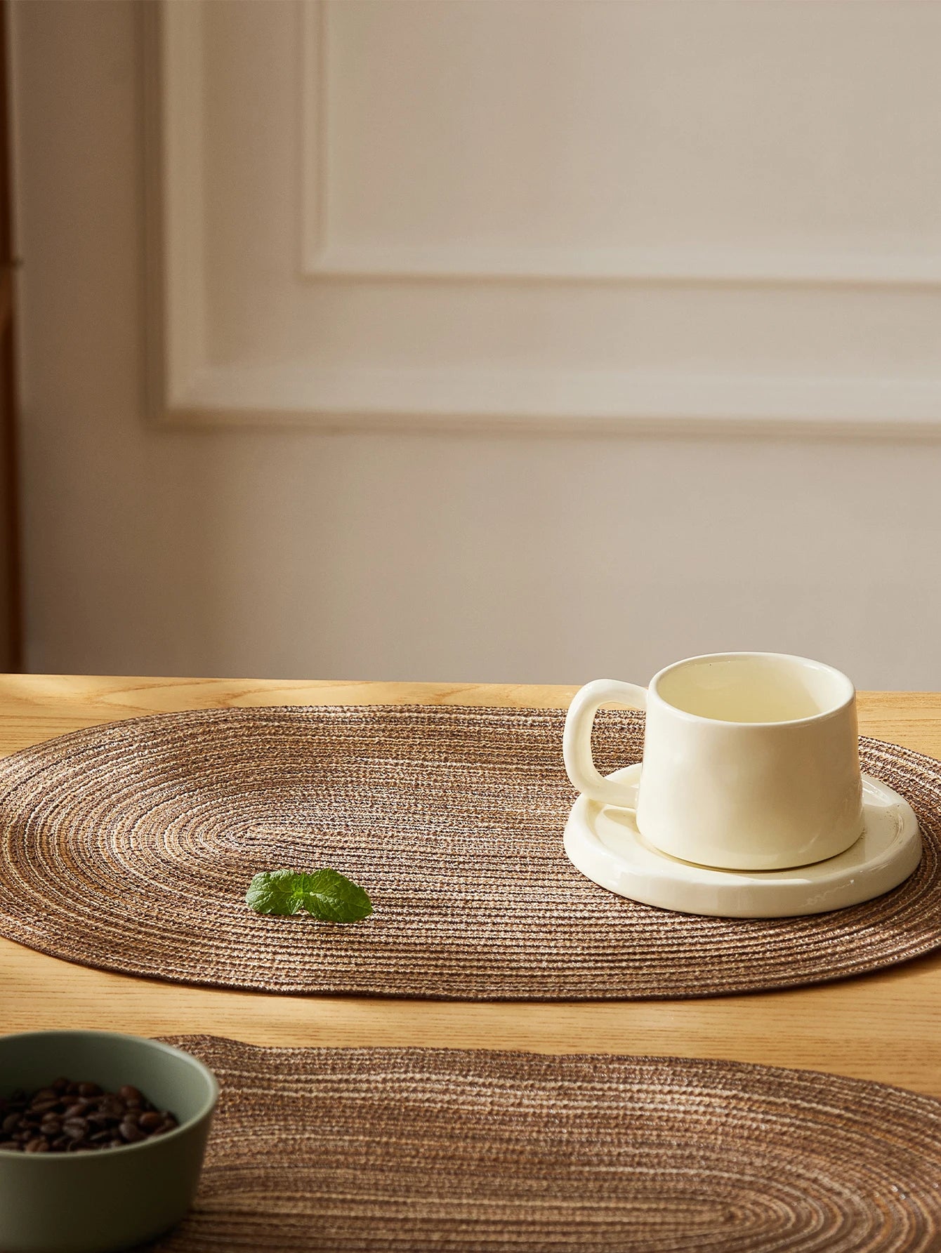 4Pcs/Set Oval Rop Cotton Braided Table Place Mats Braided Coaster Placemas Non-Slip Table Mats for Dining Kitchen Table Washable